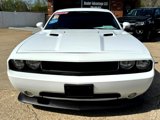 Used 2012 Dodge Challenger SXT image 2