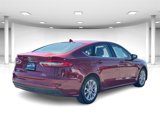Used 2019 Ford Fusion SE image 4