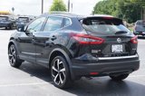 Used 2022 Nissan Rogue Sport SL image 4