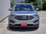 Used 2022 Ford Edge Titanium image 2