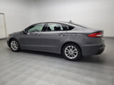 Used 2020 Ford Fusion SE image 3