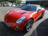 Used 2008 Pontiac Solstice Convertible w/ Premium Package image 2
