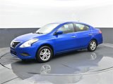 Used 2016 Nissan Versa SV image 2
