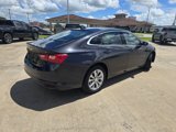 Used 2023 Chevrolet Malibu LT image 3