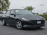 Used 2021 Hyundai Elantra SE w/ Cargo Package image 3