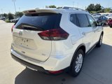 Used 2018 Nissan Rogue SV image 6