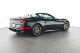 Used 2015 Ferrari California T image 3