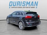 Used 2022 Kia Niro EX w/ Cold Weather Package image 5