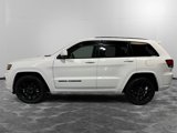 Used 2021 Jeep Grand Cherokee Laredo X image 2