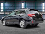 Used 2018 Subaru Outback 2.5i Premium image 3