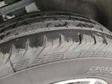 Used 2023 GMC Acadia SLE w/ Driver Convenience Package image 4
