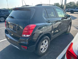 Used 2022 Chevrolet Trax LT w/ LT Convenience Package image 3