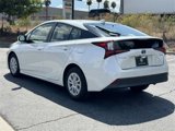 Used 2020 Toyota Prius L Eco image 4