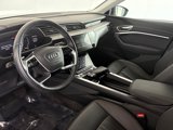 Used 2021 Audi e-tron Premium w/ Towing Package image 4