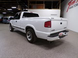 Used 2001 Chevrolet S10 Pickup LS w/ Preferred Equipment Group image 3