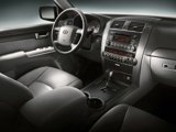 Used 2009 Kia Borrego LX w/ Convenience Pkg image 4