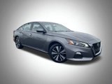 Used 2022 Nissan Altima 2.5 SV image 2