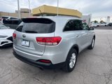 Used 2018 Kia Sorento LX image 3