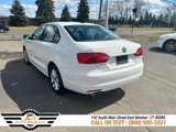 Used 2012 Volkswagen Jetta SE image 3