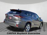 Used 2024 Toyota Highlander LE image 3