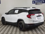 Used 2024 GMC Terrain SLE w/ Driver Convenience Package image 4