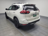 Used 2017 Nissan Rogue SV w/ Midnight Edition Package image 5