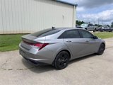 Used 2023 Hyundai Elantra SEL image 3
