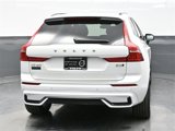 Certified 2022 Volvo XC60 B5 R-Design image 6