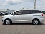Used 2017 Kia Sedona LX w/ LX Essentials Premium Package image 4