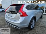 Used 2016 Volvo V60 T5 Cross Country Platinum image 5