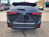 Used 2021 Toyota Highlander LE image 5