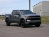 Used 2021 Chevrolet Silverado 1500 Custom image 2