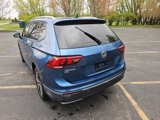 Used 2018 Volkswagen Tiguan SEL image 3