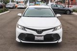 Used 2018 Toyota Camry LE image 2