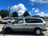 Used 2001 Toyota Sienna XLE image 5