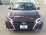 Used 2023 Nissan Altima 2.5 SV image 2