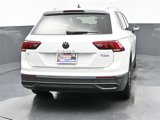 Used 2022 Volkswagen Tiguan SE image 5