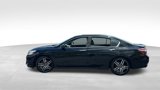 Used 2017 Honda Accord Touring image 4