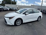 Certified 2022 Toyota Corolla LE image 4