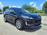 Used 2022 Ford Escape SEL w/ Technology Package image 3
