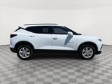 Used 2020 Chevrolet Blazer LT image 2