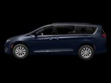 Used 2017 Chrysler Pacifica Touring-L image 6