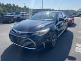 Used 2018 Toyota Avalon XLE Premium image 2