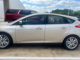 Used 2017 Ford Focus Titanium image 4