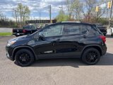 Certified 2022 Chevrolet Trax LT w/ Driver Confidence Package image 4