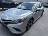 Used 2020 Toyota Camry SE image 2