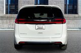 New 2024 Chrysler Pacifica Limited image 4