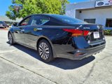 Certified 2023 Nissan Altima 2.5 SV image 5