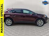 Used 2024 Ford Edge Titanium image 2