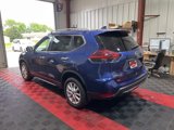 Used 2019 Nissan Rogue SV image 4